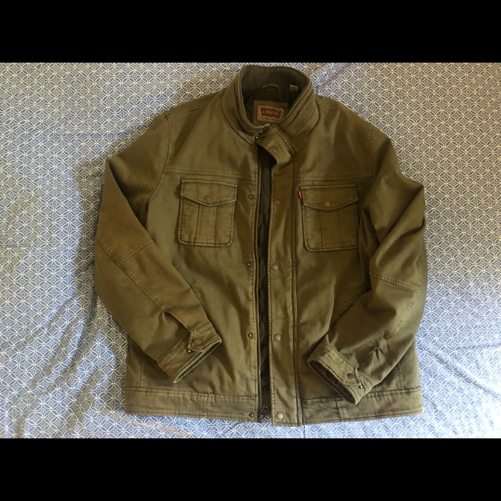 Levi's Jacket- NWOT